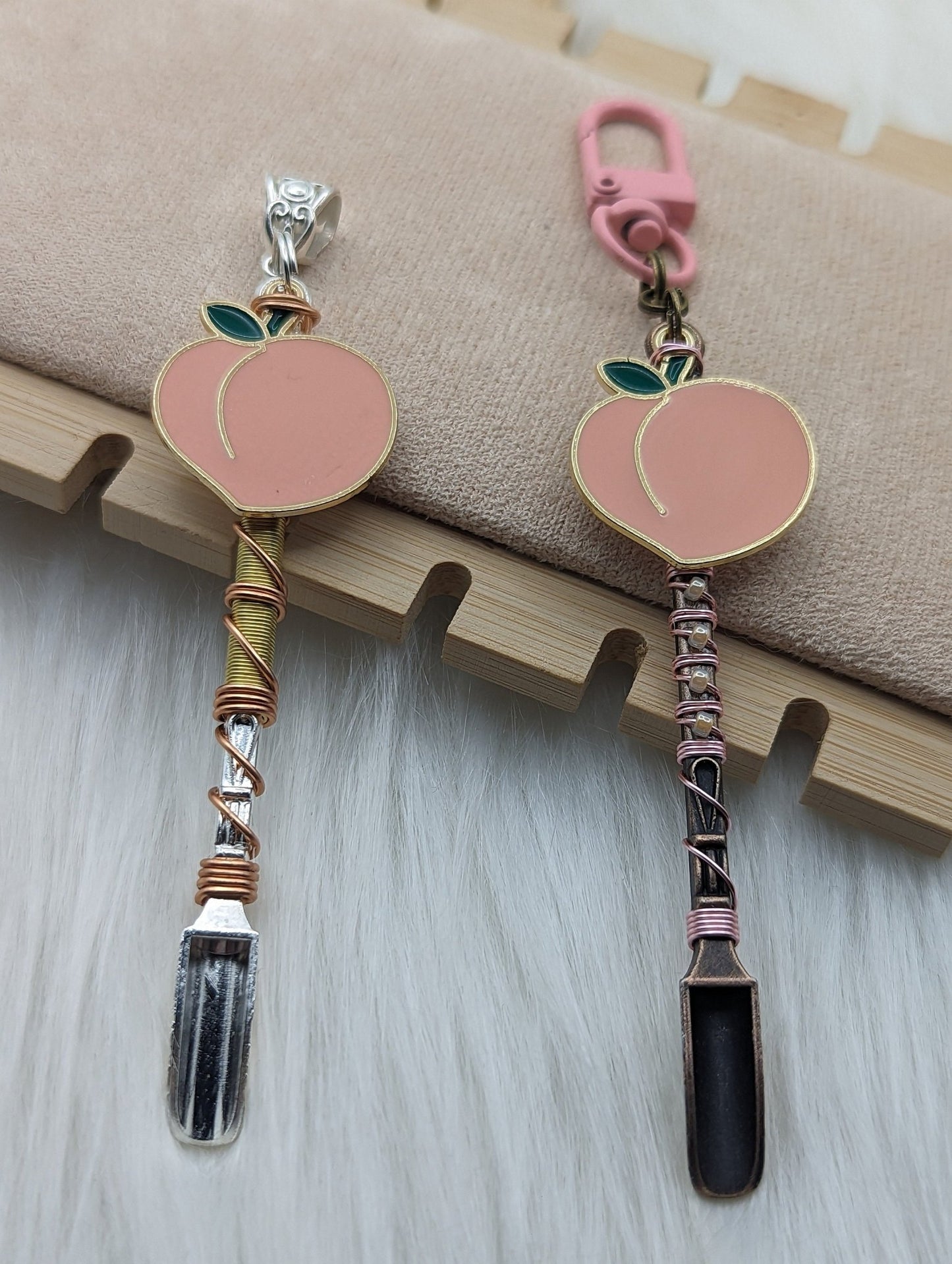 Peach Wire Wrapped Mini Spoons - Groove Spoons