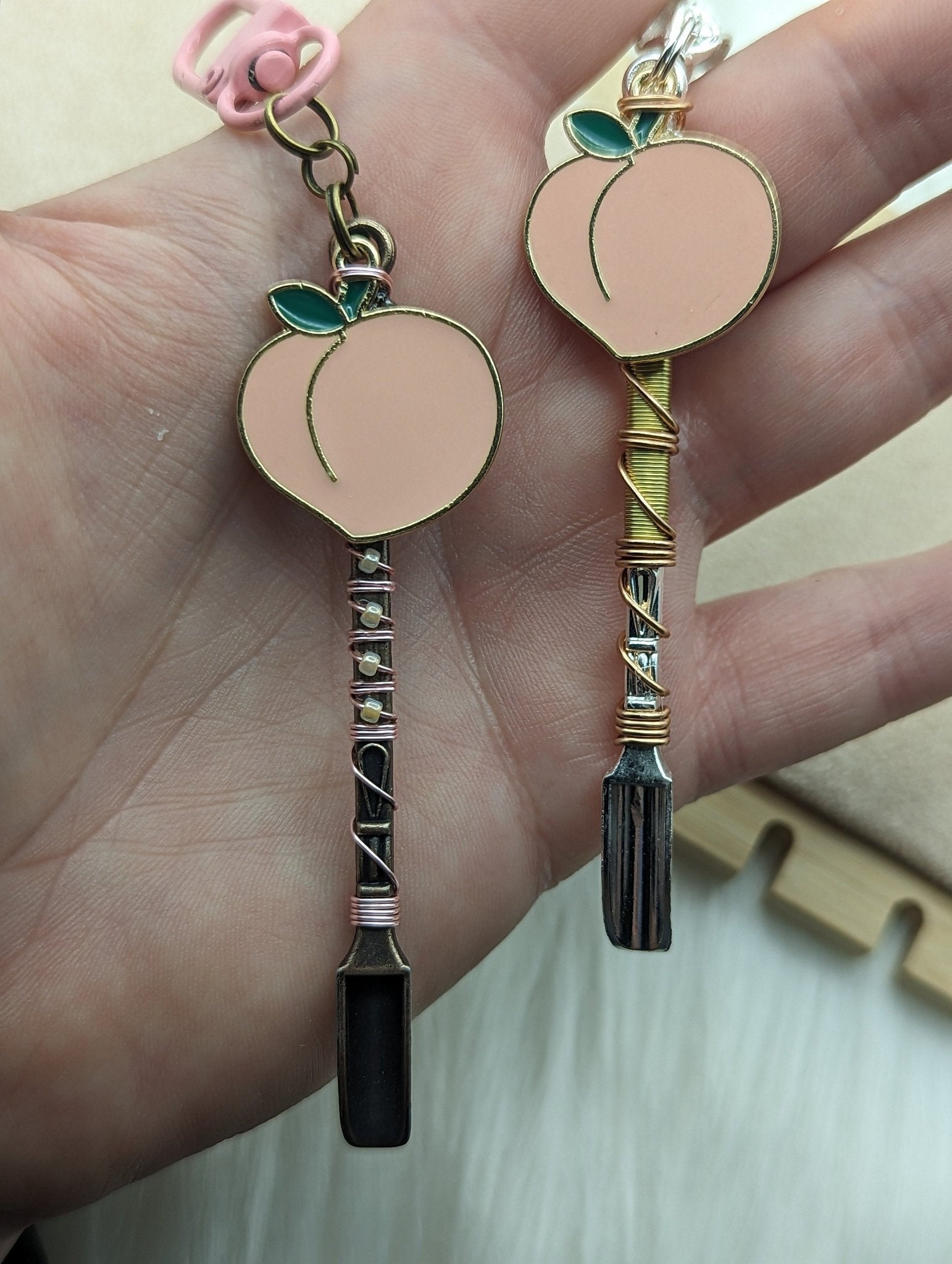 Peach Wire Wrapped Mini Spoons - Groove Spoons